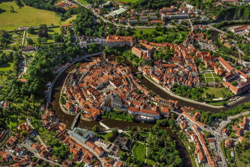 Stadt von oben klein